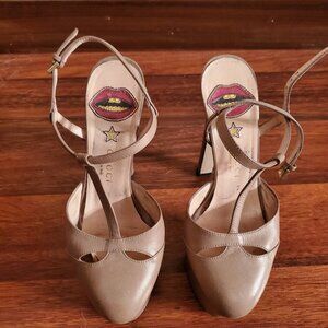 Gucci Platform shoes